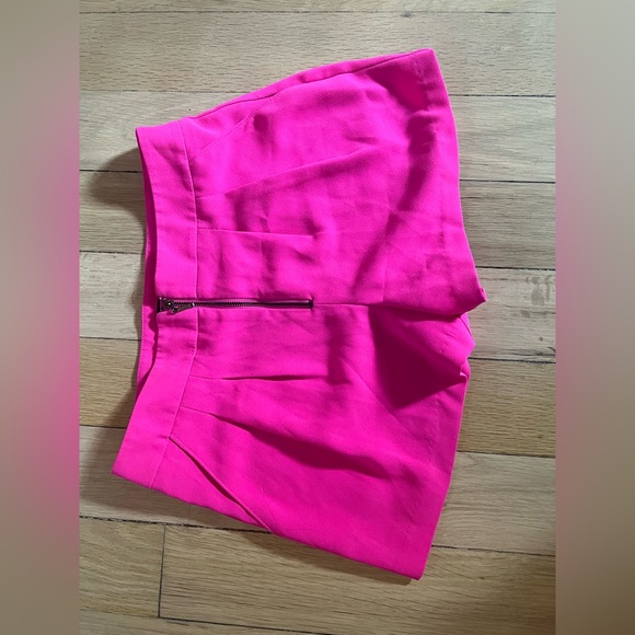 Pink shorts NWOT - Picture 1 of 3
